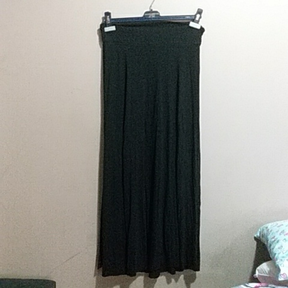 Forever 21 maxi skirt size large